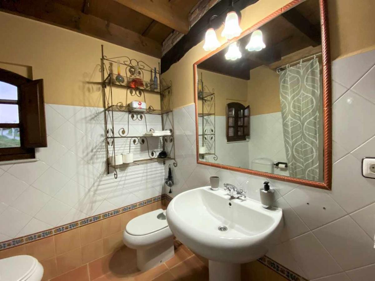 Vivienda Vacacional La Vara Arriondas Bagian luar foto
