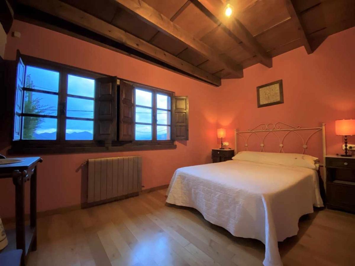 Vivienda Vacacional La Vara Arriondas Bagian luar foto