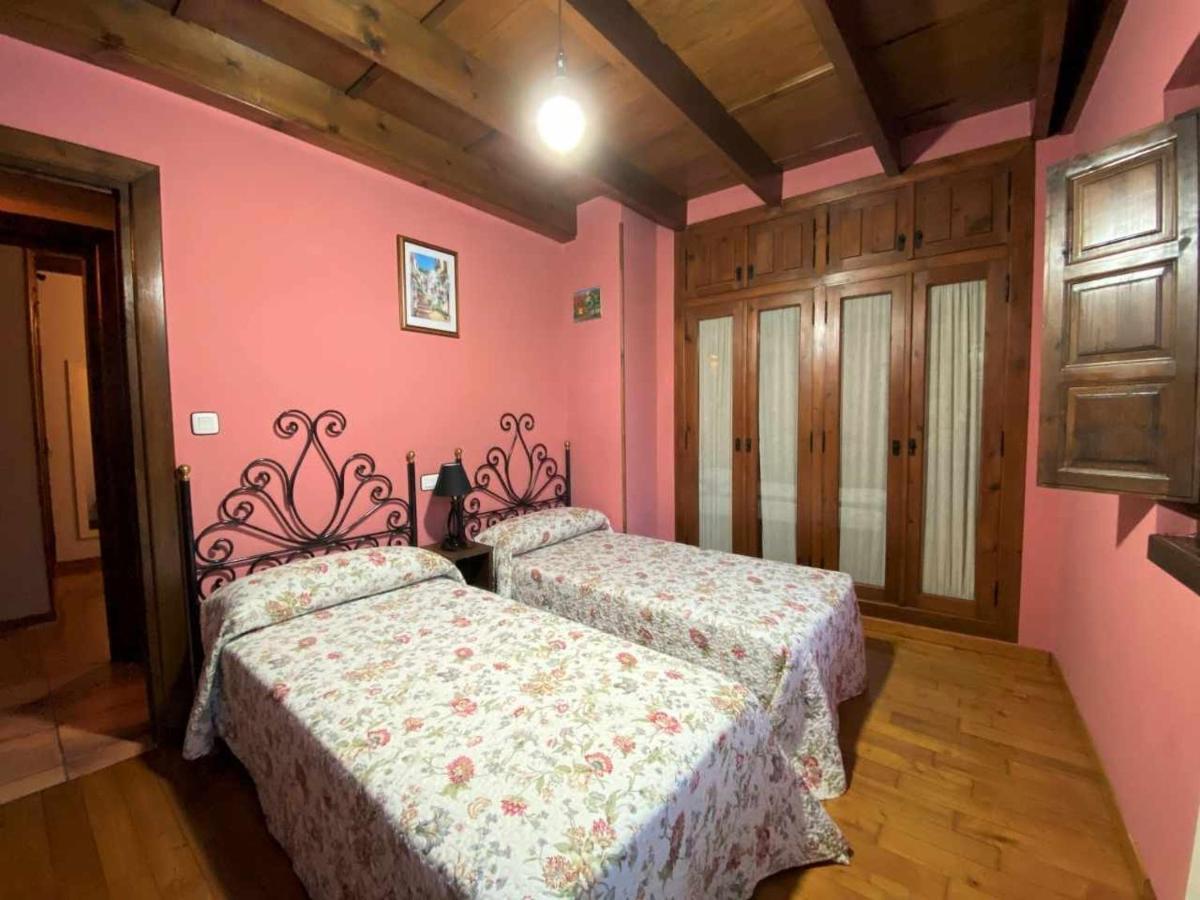 Vivienda Vacacional La Vara Arriondas Bagian luar foto