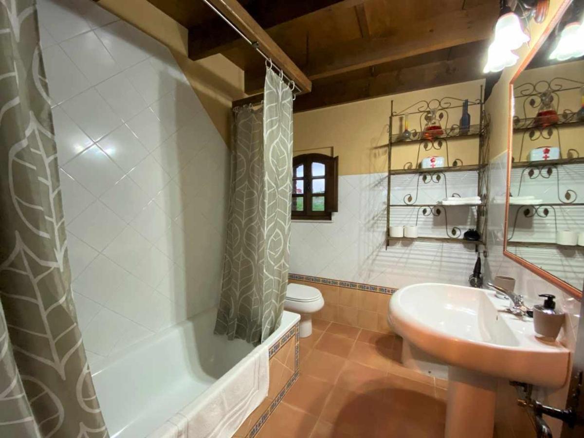Vivienda Vacacional La Vara Arriondas Bagian luar foto
