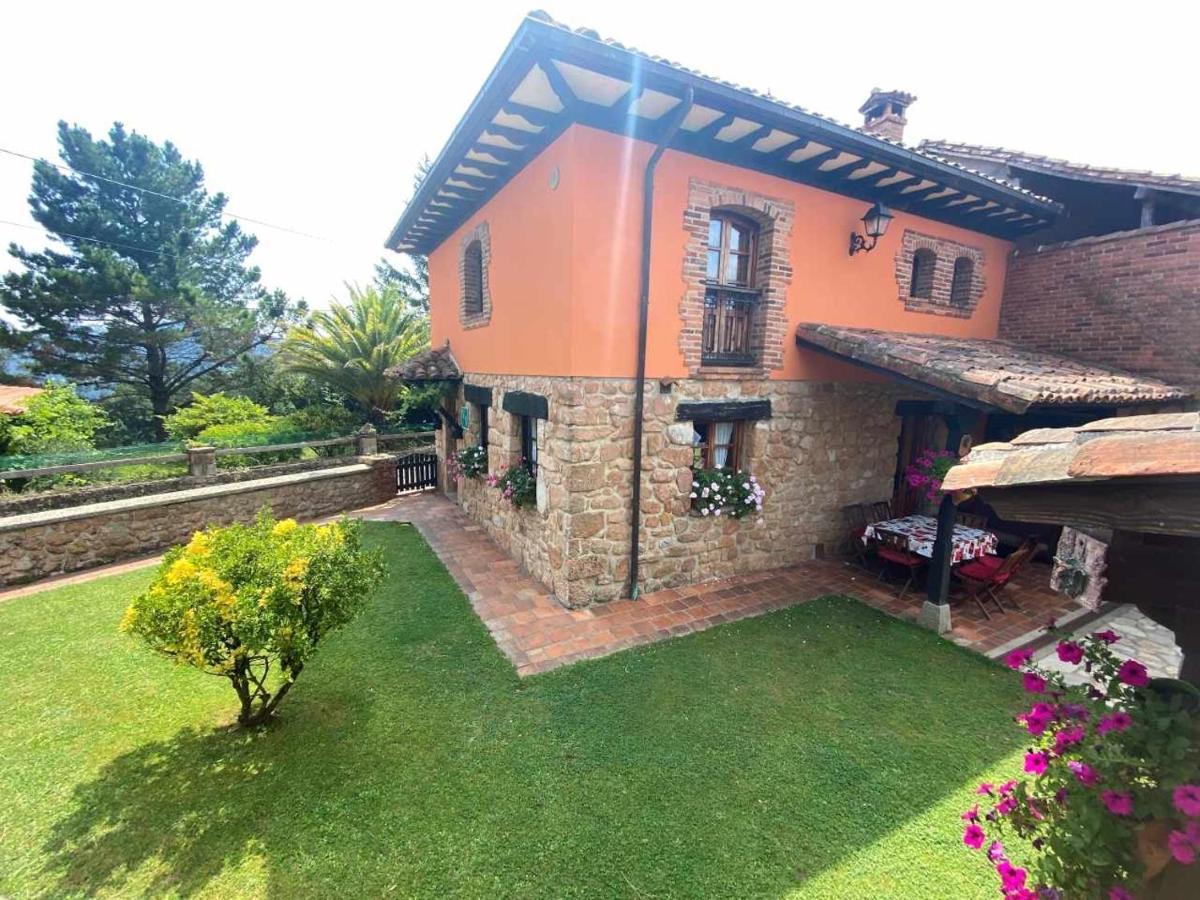 Vivienda Vacacional La Vara Arriondas Bagian luar foto